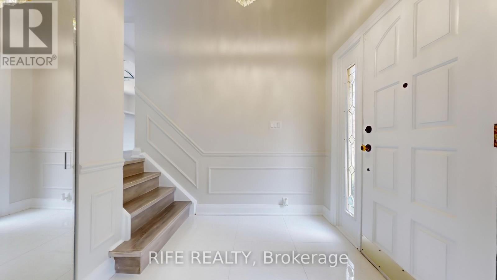 2137 Hixon Street, Oakville (Br Bronte), Ontario  L6L 1T3 - Photo 11 - W12347784