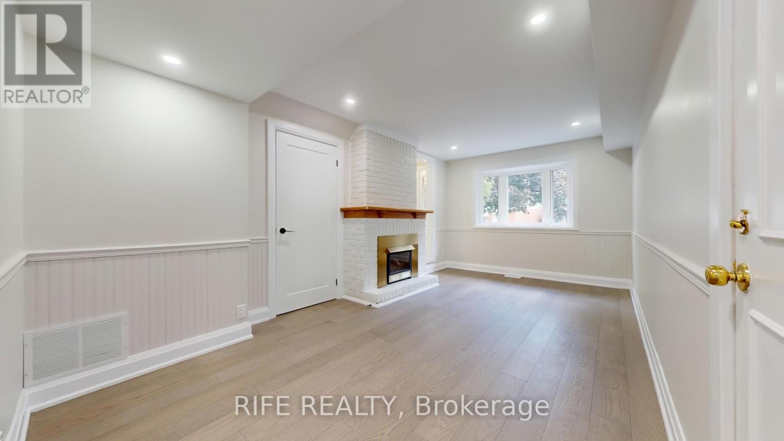 2137 Hixon Street, Oakville (Br Bronte), Ontario  L6L 1T3 - Photo 14 - W12347784