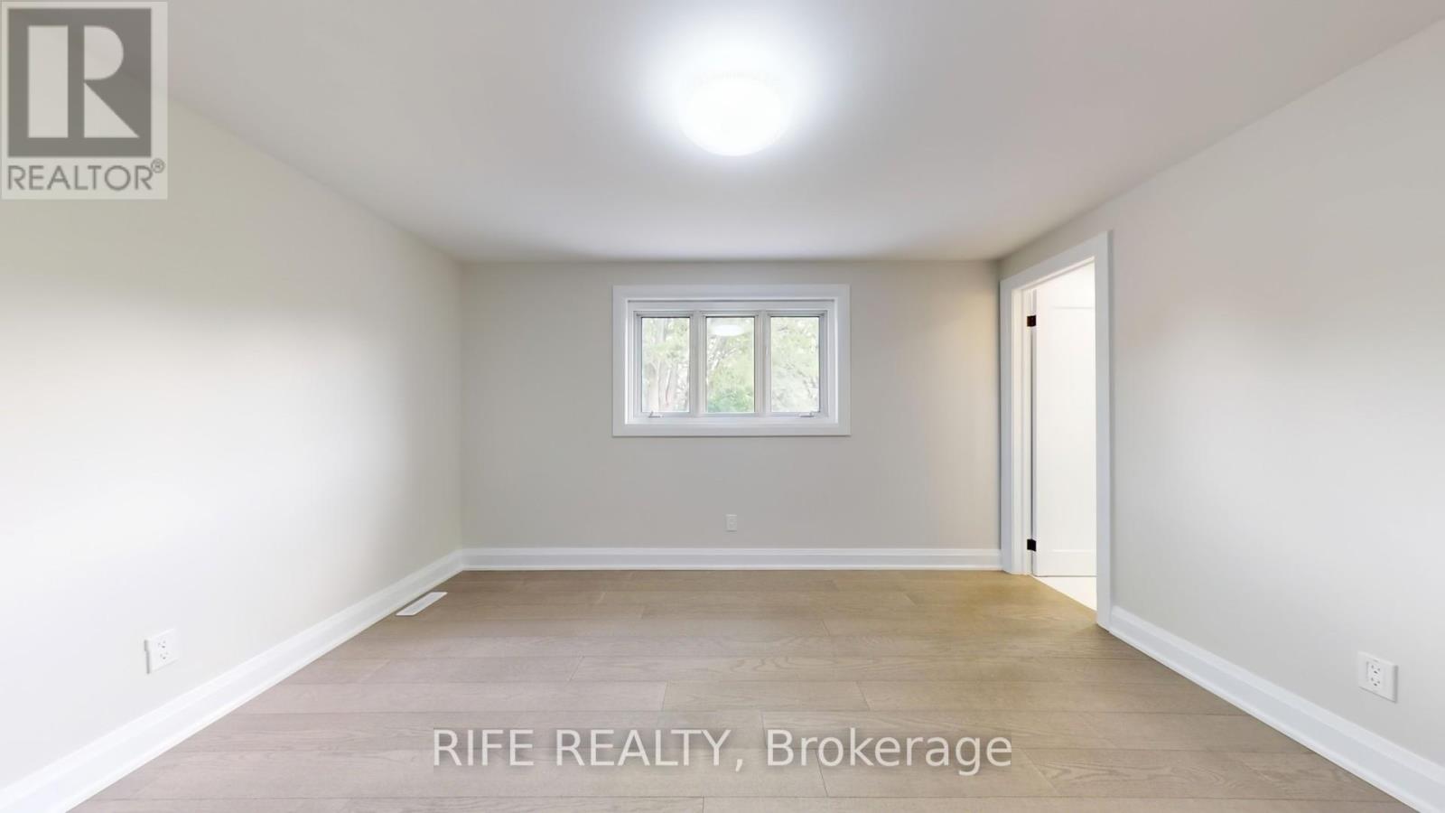 2137 Hixon Street, Oakville (Br Bronte), Ontario  L6L 1T3 - Photo 18 - W12347784