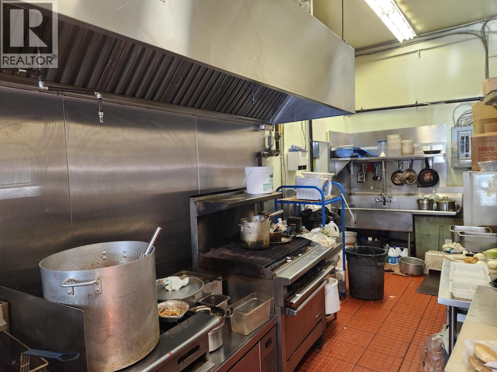 613 E Broadway, Vancouver, British Columbia  V5T 1X7 - Photo 5 - C8071511