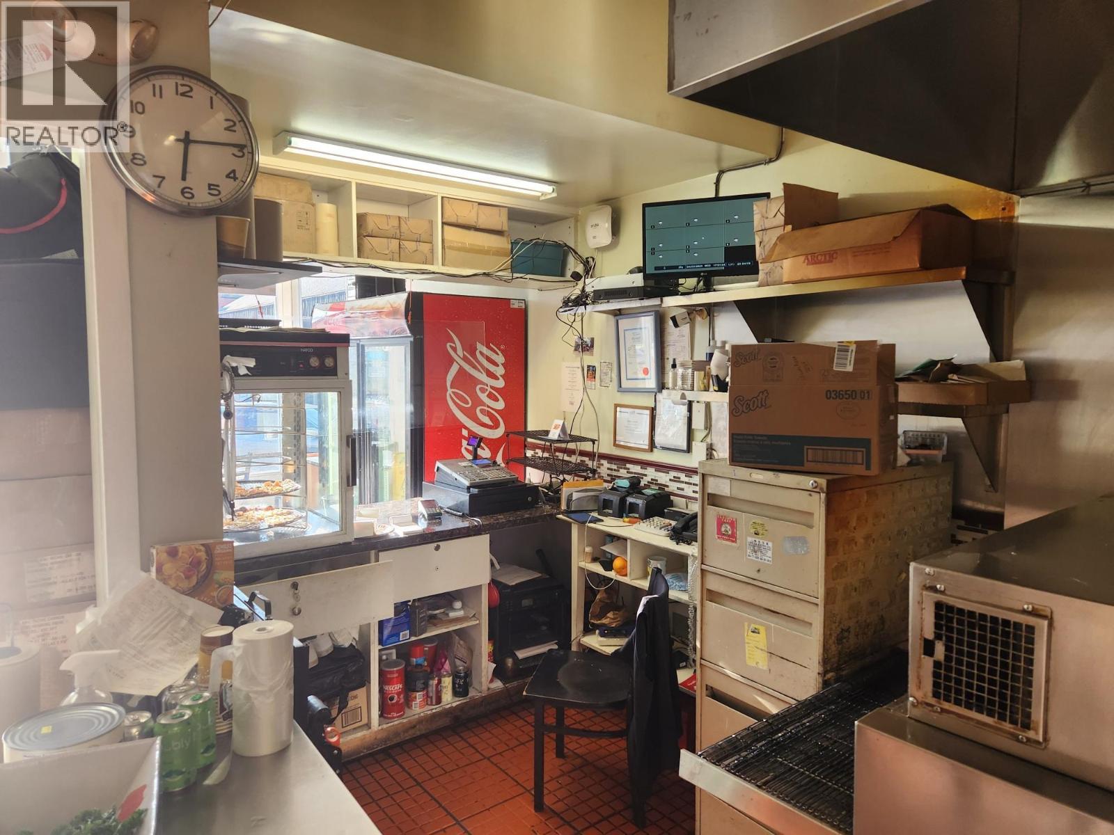 613 E Broadway, Vancouver, British Columbia  V5T 1X7 - Photo 6 - C8071511