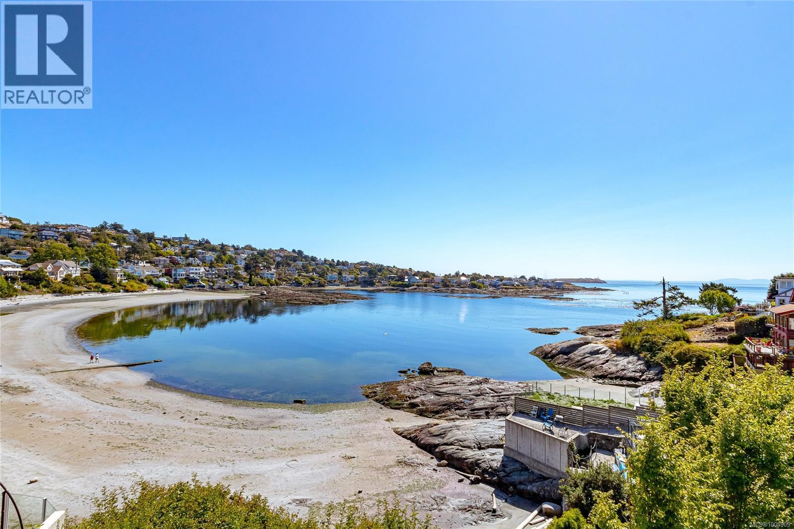 157 Robertson St, Victoria, British Columbia  V8S 3X3 - Photo 6 - 1008909