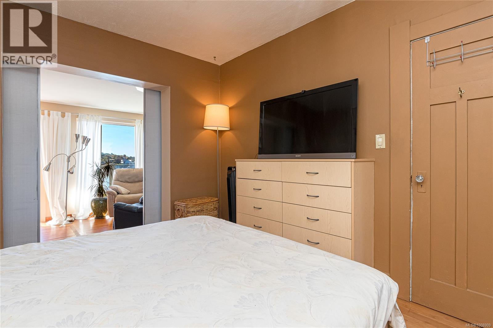 157 Robertson St, Victoria, British Columbia  V8S 3X3 - Photo 22 - 1008909