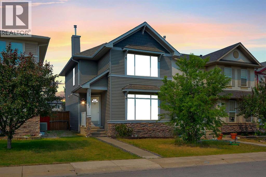 Property at 147 Silverado Plains Close SW image 4