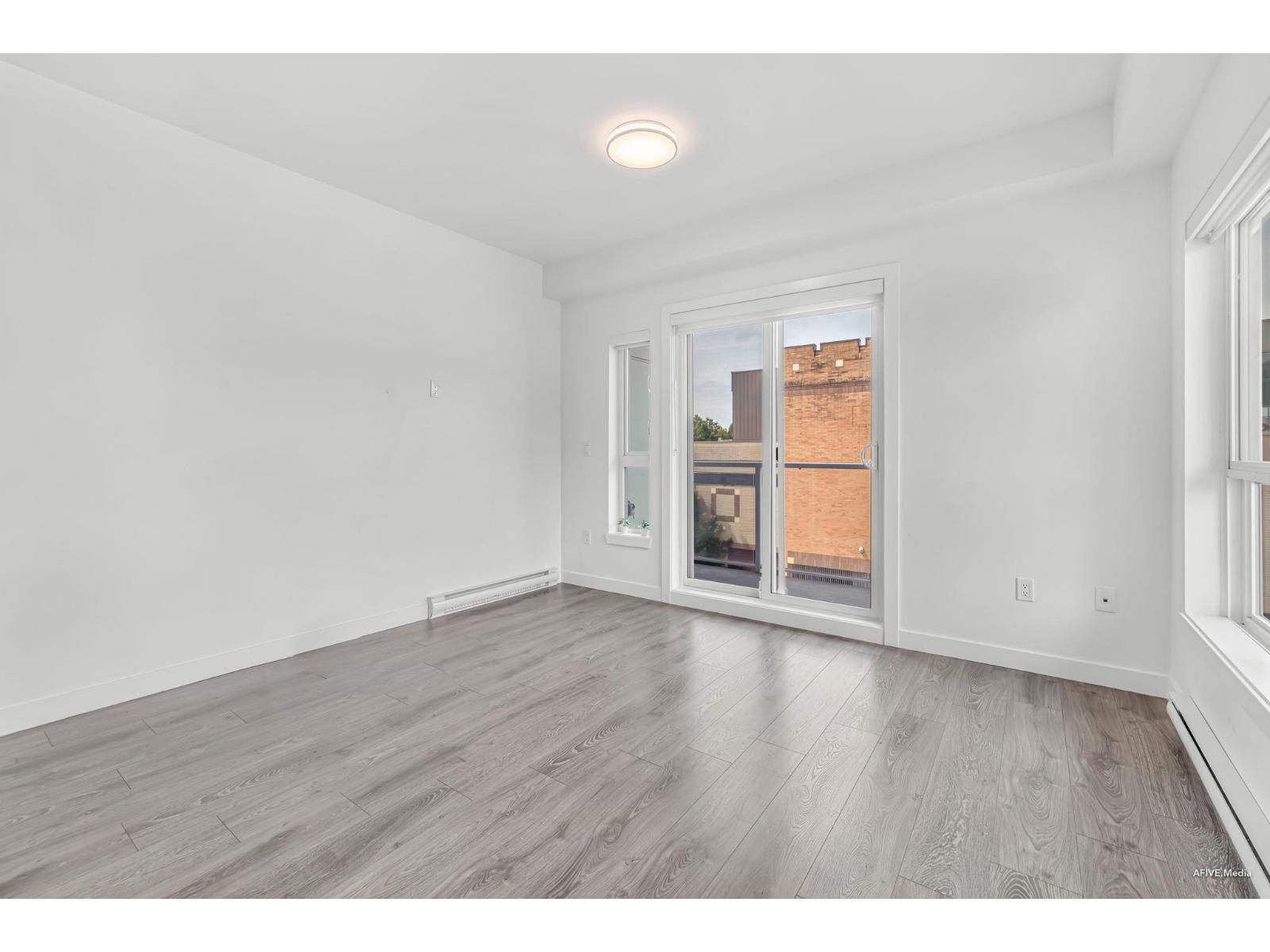 401 14225 103a Avenue, Surrey, British Columbia  V3T 0T4 - Photo 10 - R3037670