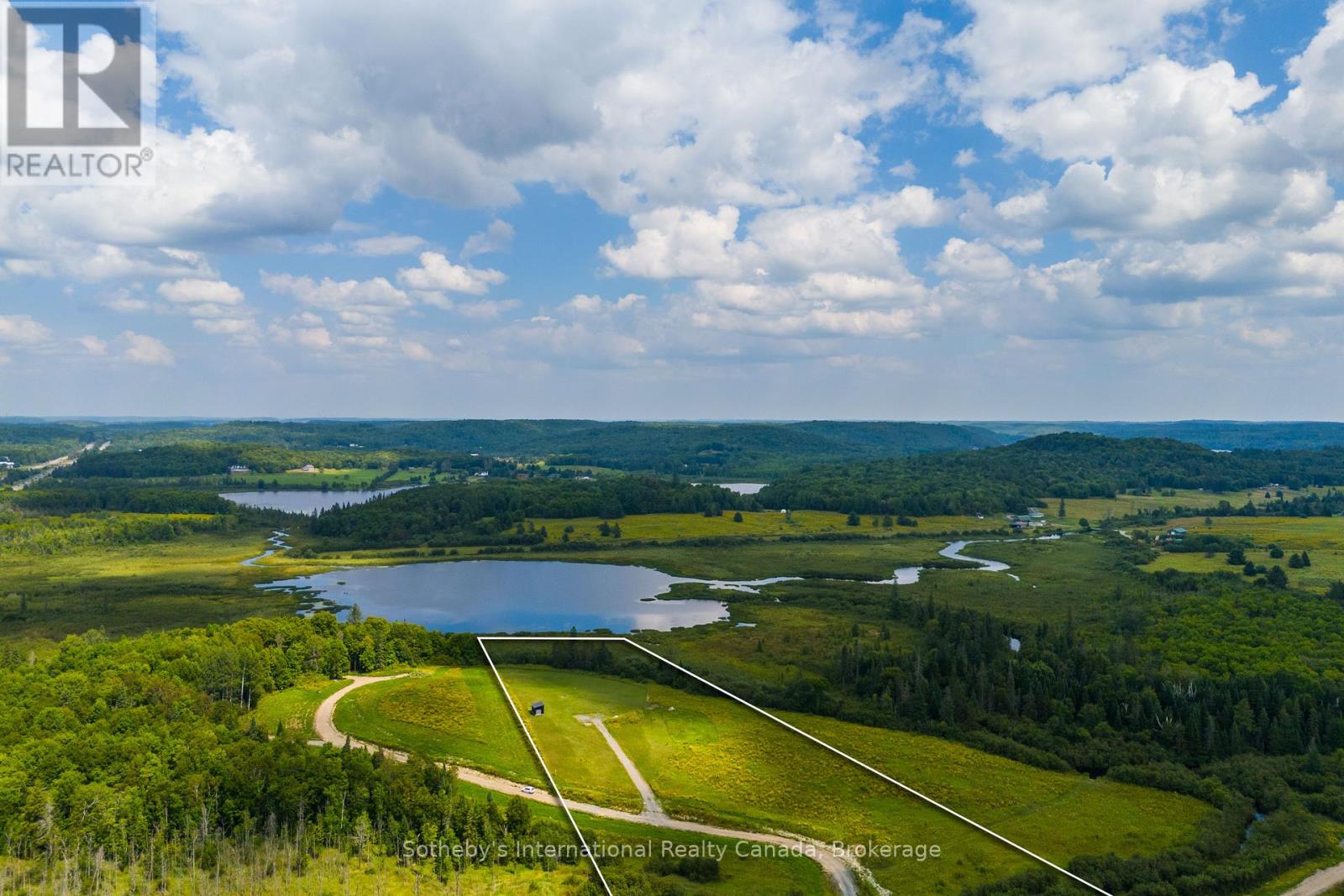 71 SPIDER LAKE LANE, Huntsville, Ontario