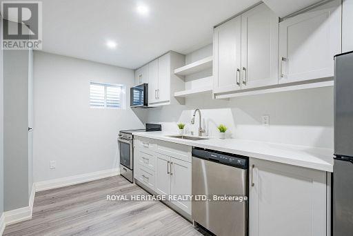 14 Balsdon Crescent, Whitby, Ontario  L1P 1L5 - Photo 30 - E12327735