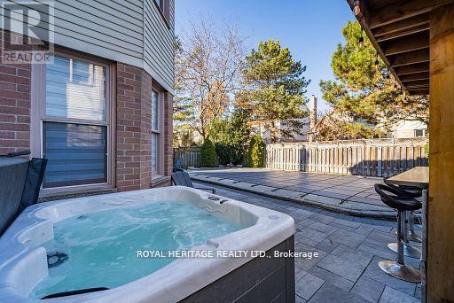 14 Balsdon Crescent, Whitby, Ontario  L1P 1L5 - Photo 37 - E12327735