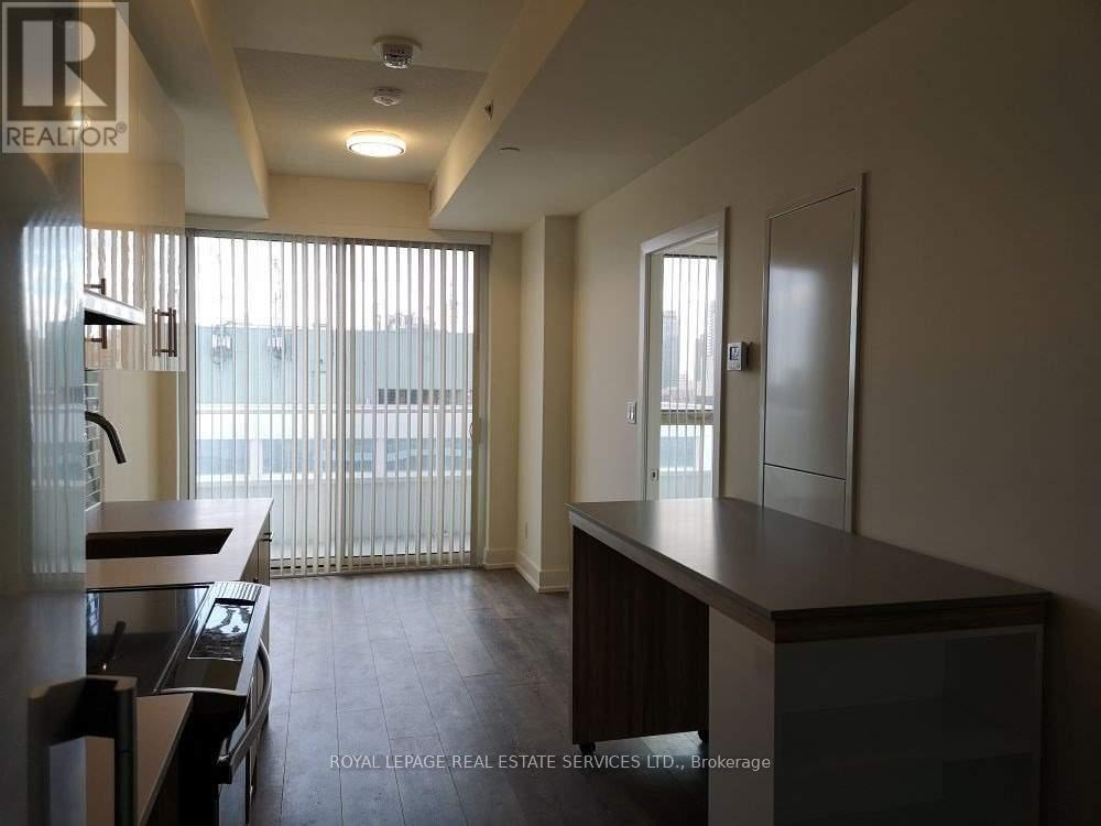 1013 - 180 Fairview Mall Drive, Toronto, Ontario  M2J 0G4 - Photo 7 - C12347867