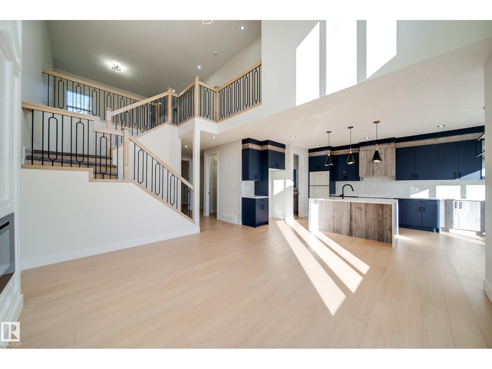 Property at 17047 45 ST NW image 1