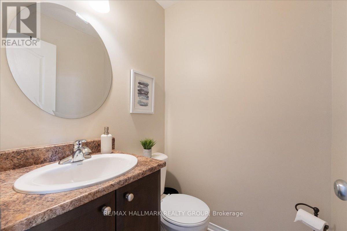 1780 Plainridge Crescent, Ottawa, Ontario  K4A 0L9 - Photo 4 - X12347933