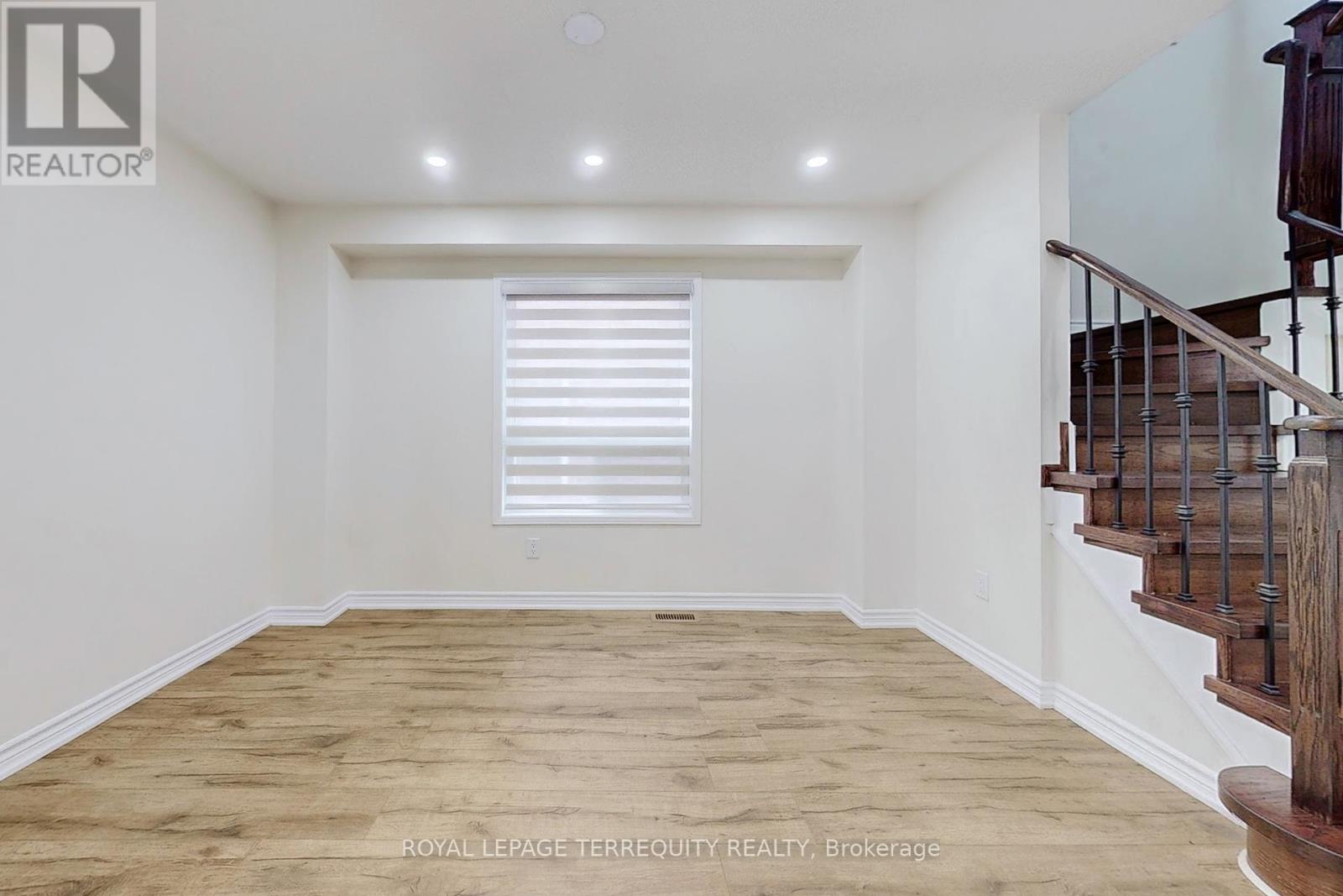 54 Mistdale Crescent, Brampton, Ontario  L7A 1S1 - Photo 15 - W12347826