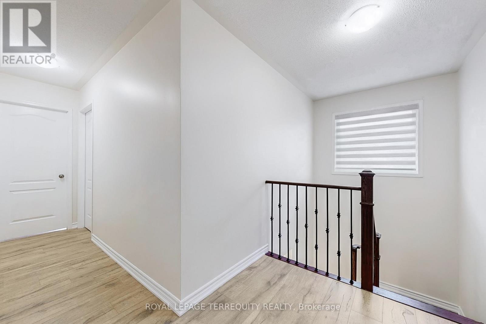 54 Mistdale Crescent, Brampton, Ontario  L7A 1S1 - Photo 20 - W12347826