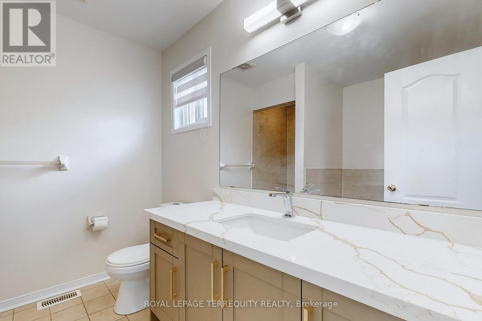 54 Mistdale Crescent, Brampton, Ontario  L7A 1S1 - Photo 24 - W12347826