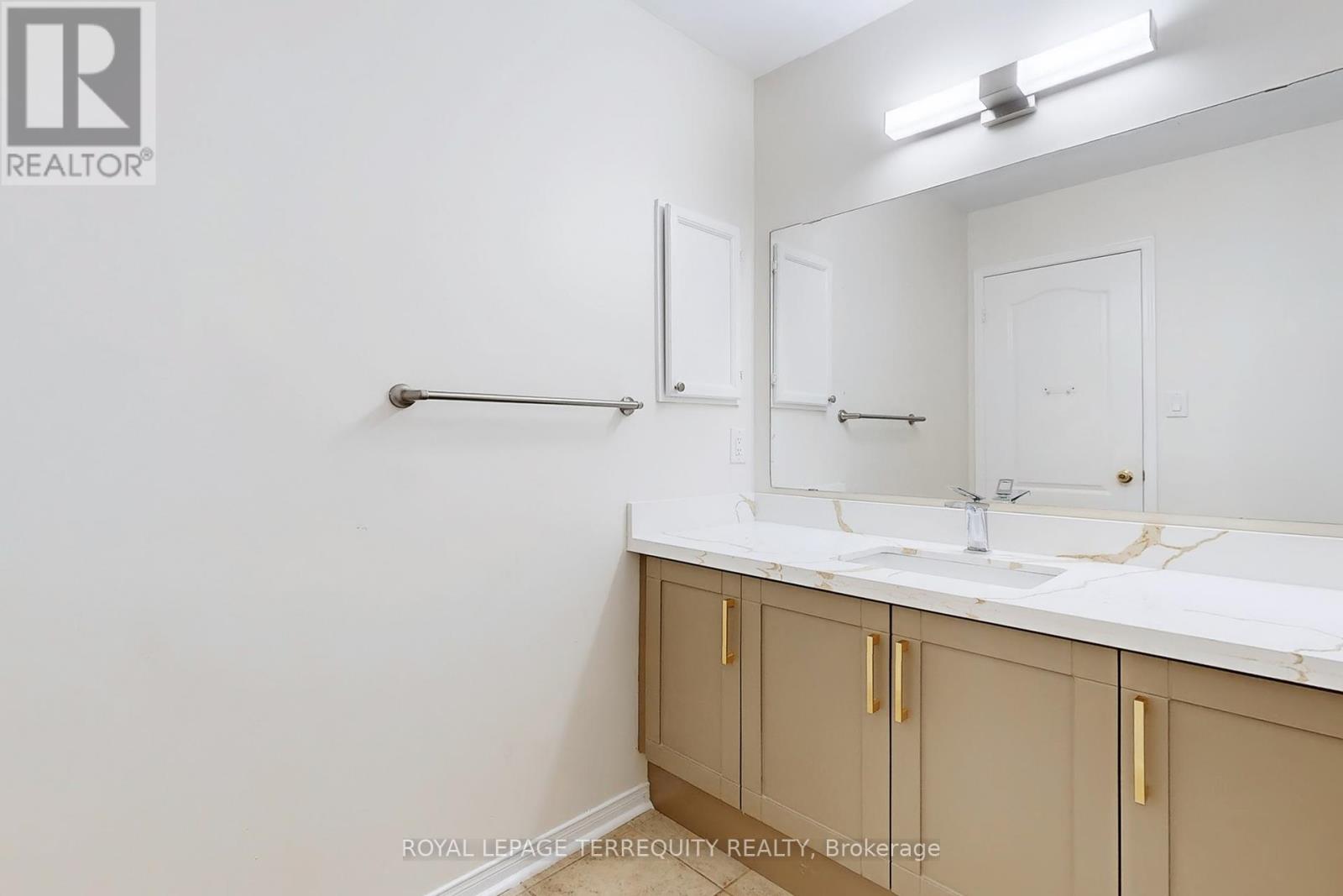 54 Mistdale Crescent, Brampton, Ontario  L7A 1S1 - Photo 34 - W12347826