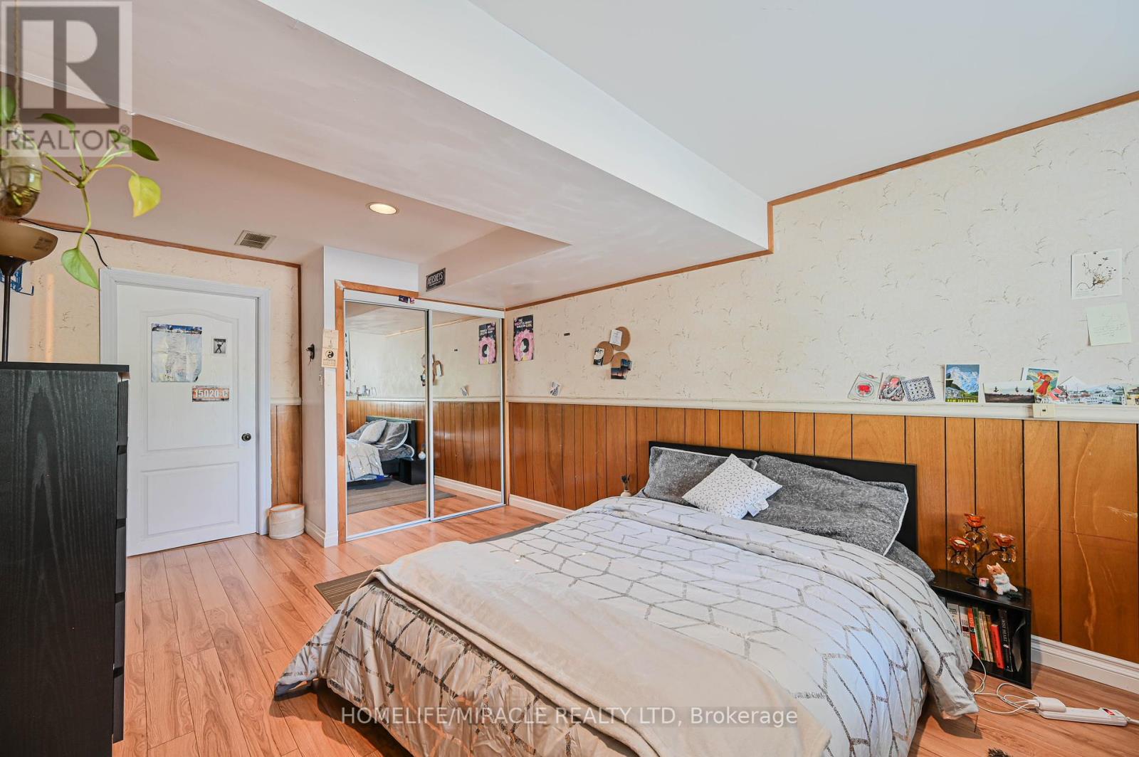 3273 Strabane Drive, Mississauga, Ontario  L5C 1W9 - Photo 40 - W12347844