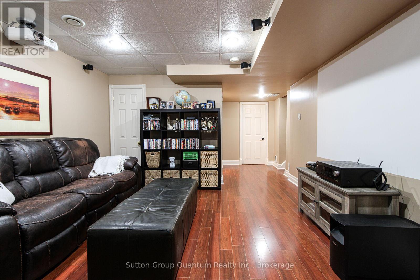 348 Sandhurst Drive, Oakville, Ontario  L6L 3Y6 - Photo 32 - W12304937