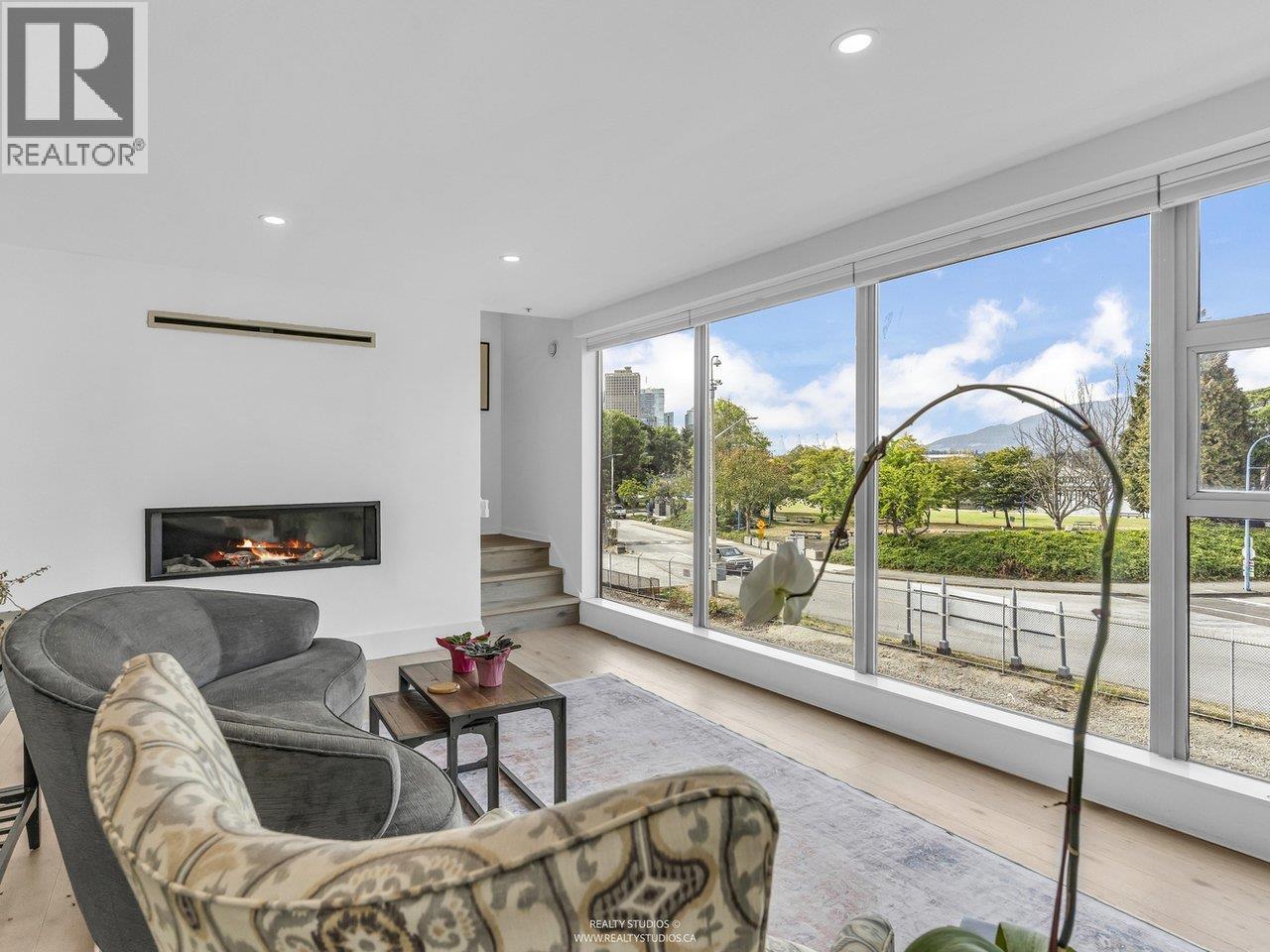 141 Alexander Street, Vancouver, British Columbia  V6A 1B8 - Photo 15 - R3037652