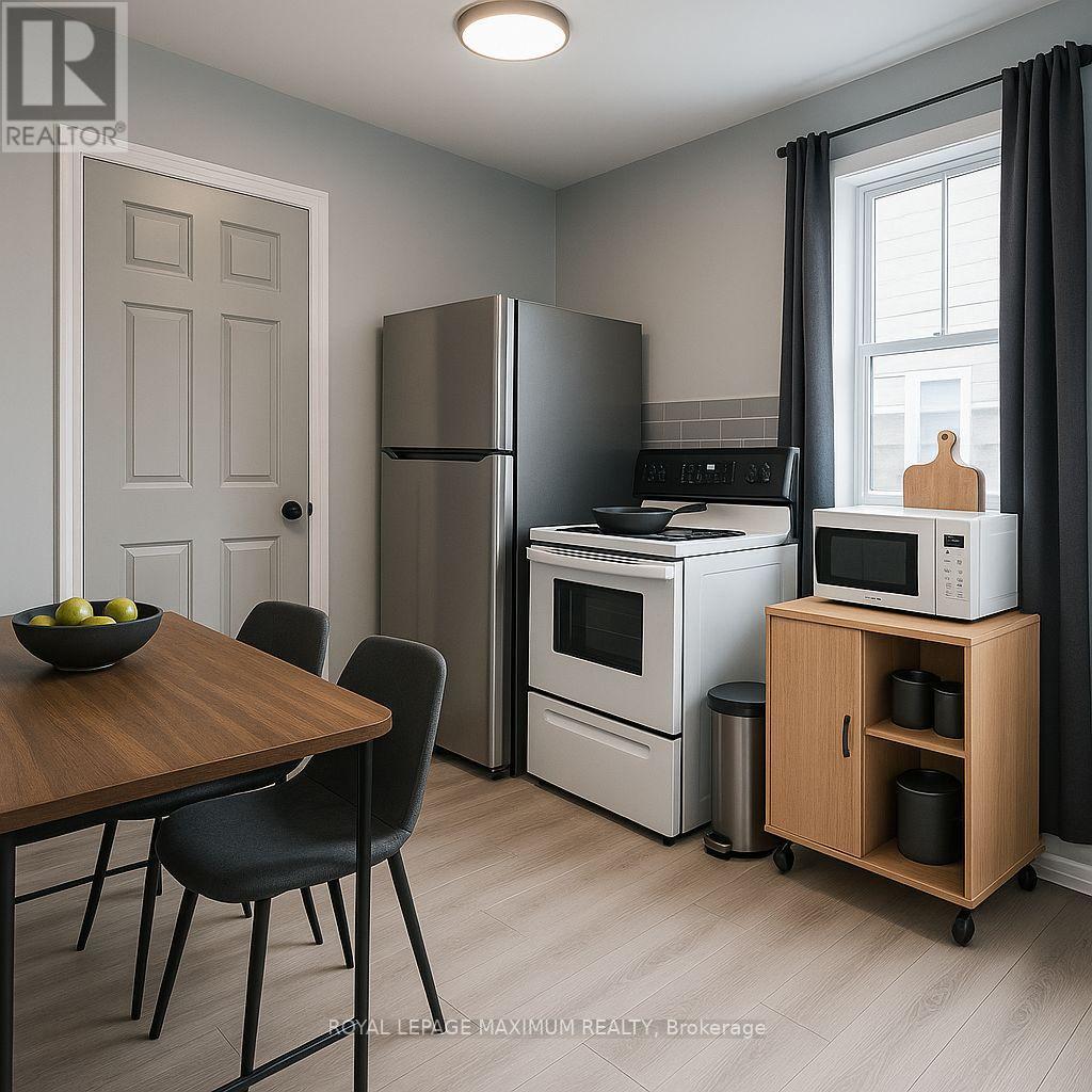 264 Athol Street E, Oshawa (Central), Ontario  L1H 1K3 - Photo 6 - E12347922