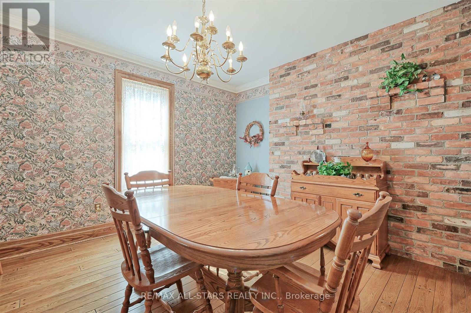 275 Webb Road, Uxbridge, Ontario  L9P 0G4 - Photo 10 - N12347894