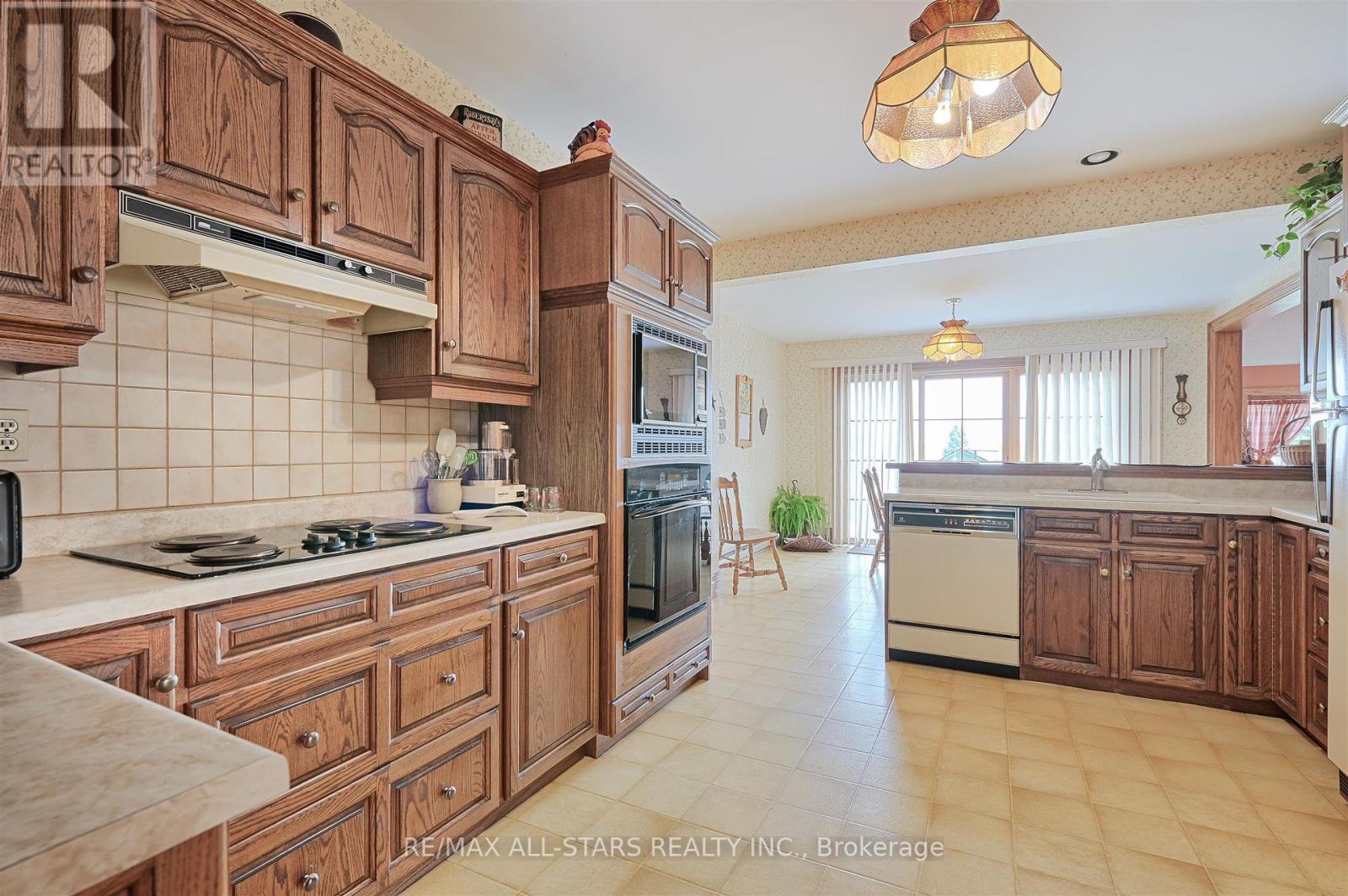 275 Webb Road, Uxbridge, Ontario  L9P 0G4 - Photo 12 - N12347894