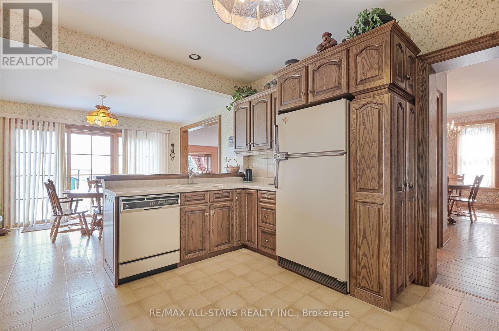 275 Webb Road, Uxbridge, Ontario  L9P 0G4 - Photo 13 - N12347894