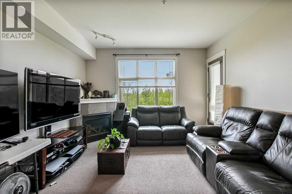 Property at 307, 100 Lakeway Boulevard image 5