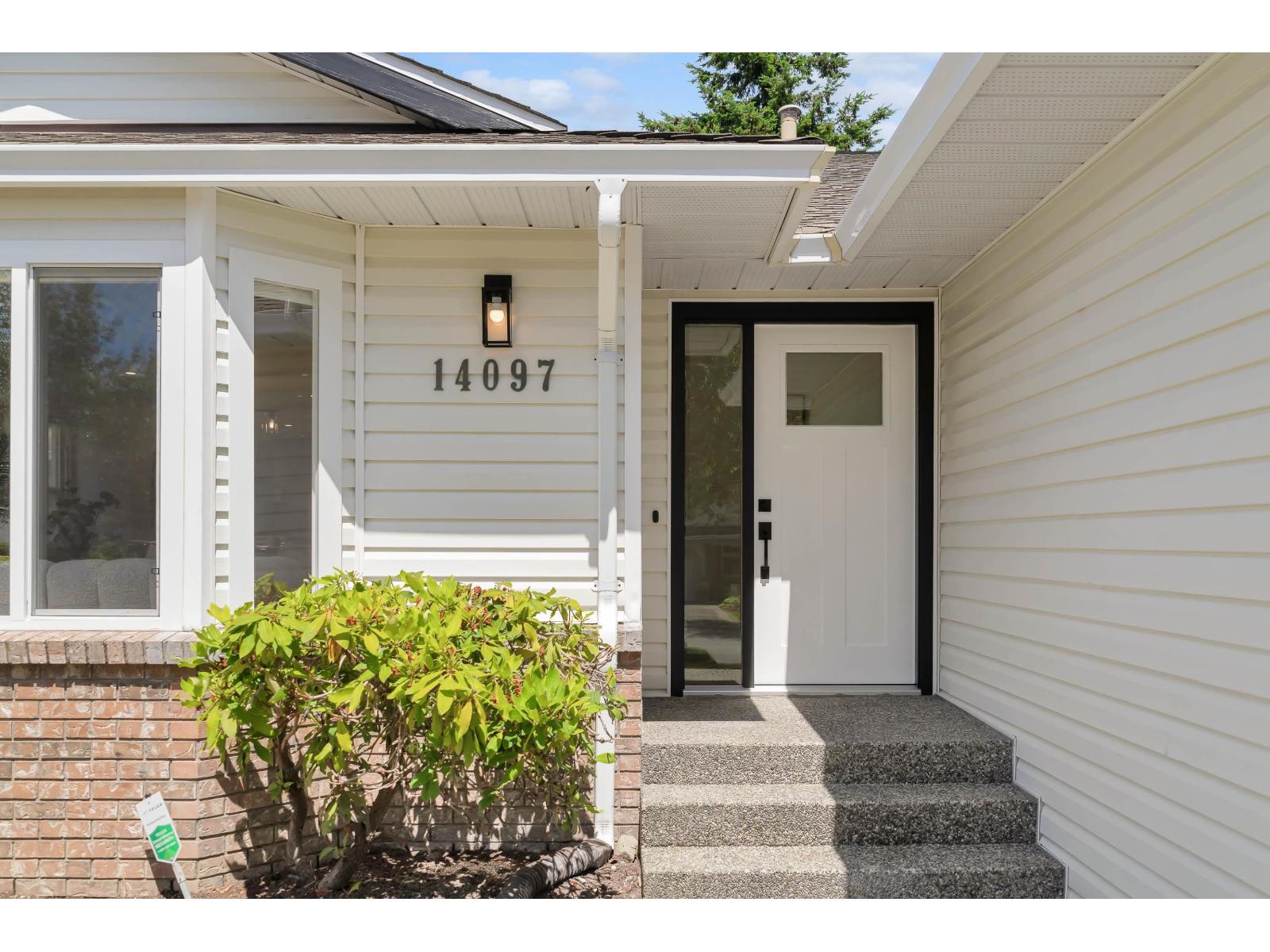 Property at 14097 16A AVENUE image 2