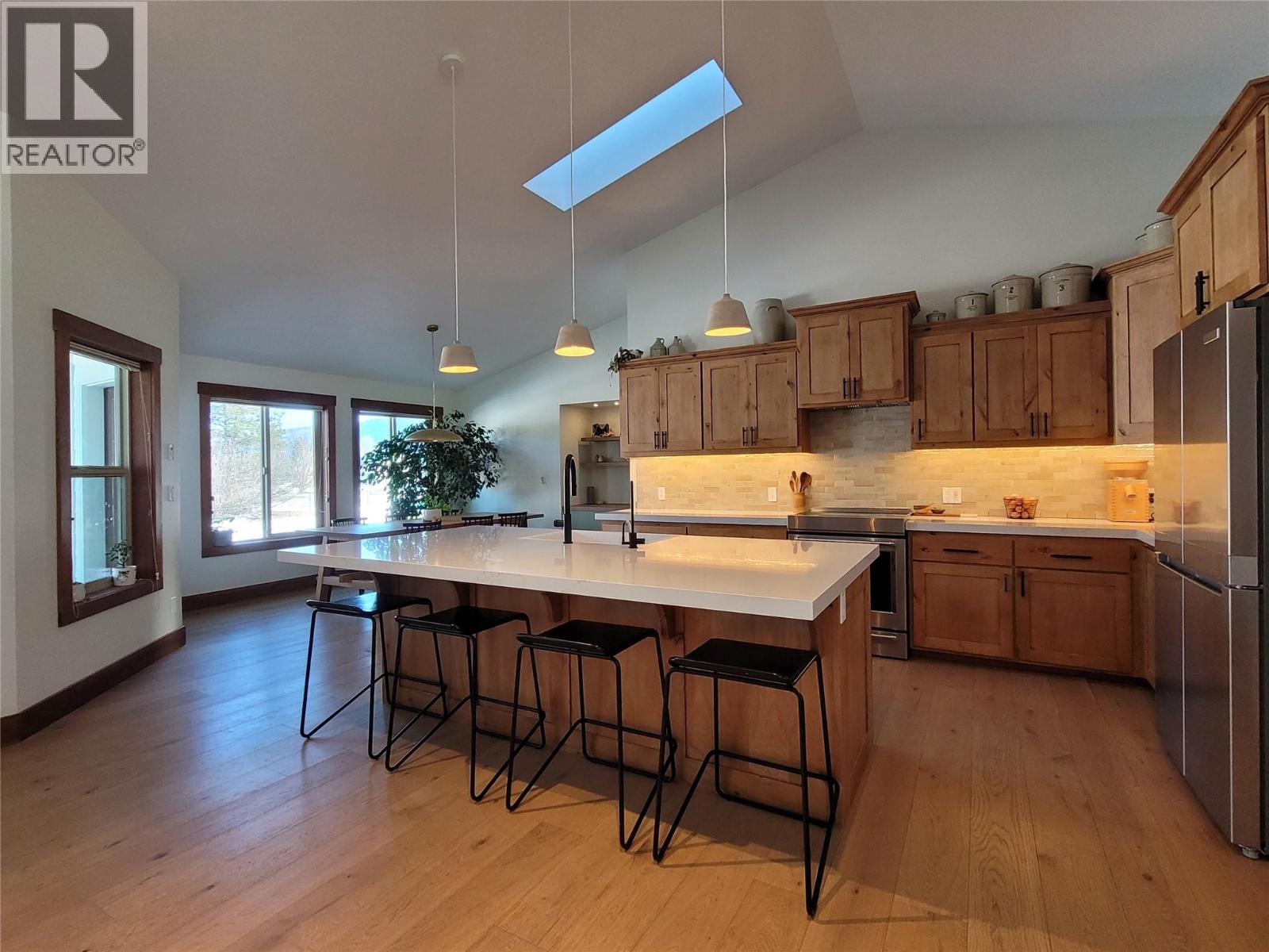 8170 Plotnikoff Road, Grand Forks, British Columbia  V0H 1H2 - Photo 19 - 10359257