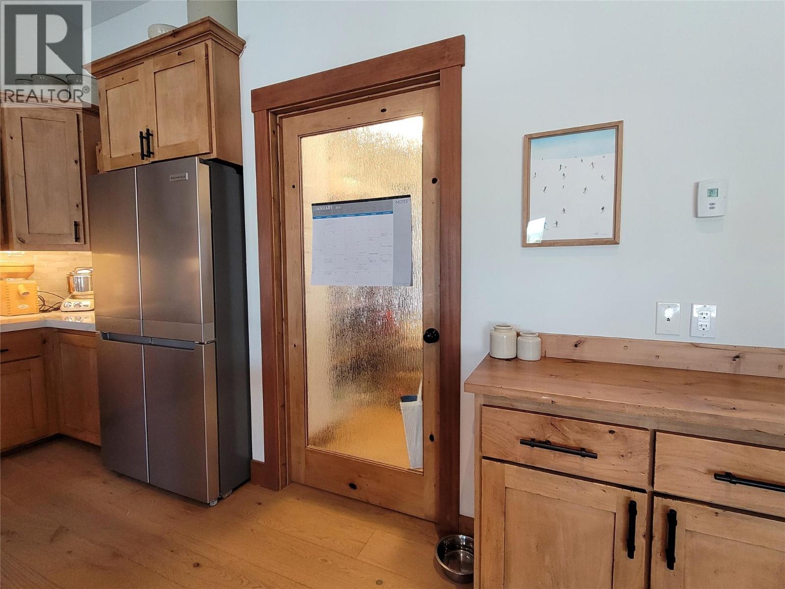 8170 Plotnikoff Road, Grand Forks, British Columbia  V0H 1H2 - Photo 13 - 10359257