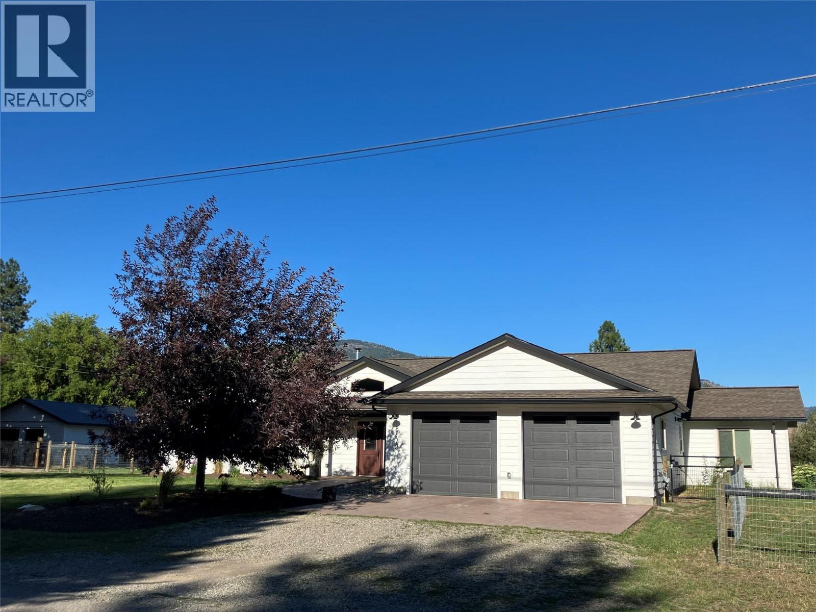 8170 Plotnikoff Road, Grand Forks, British Columbia  V0H 1H2 - Photo 4 - 10359257