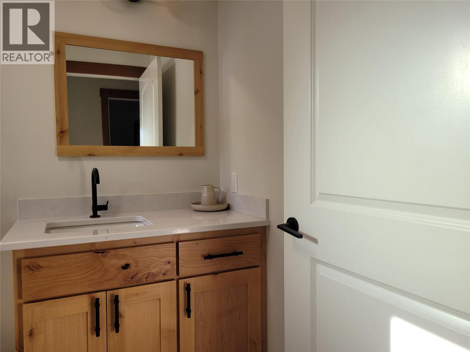 8170 Plotnikoff Road, Grand Forks, British Columbia  V0H 1H2 - Photo 42 - 10359257