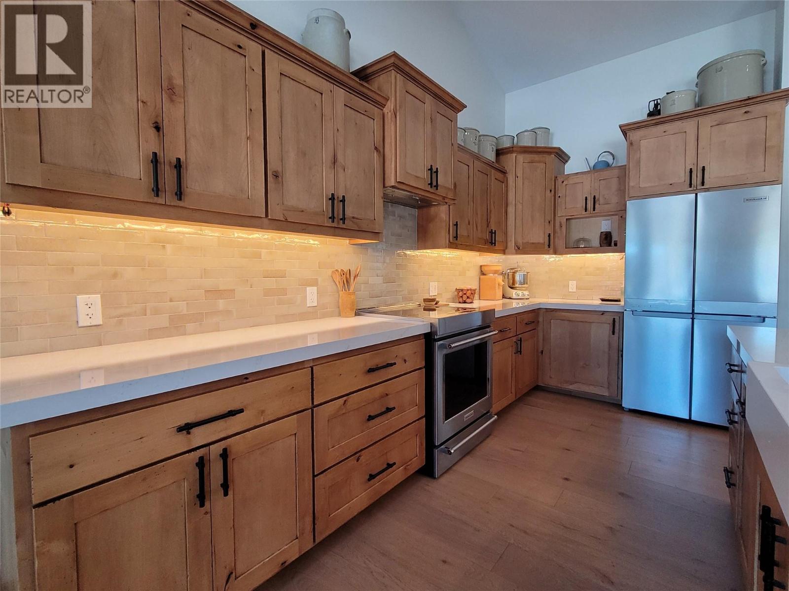 8170 Plotnikoff Road, Grand Forks, British Columbia  V0H 1H2 - Photo 24 - 10359257
