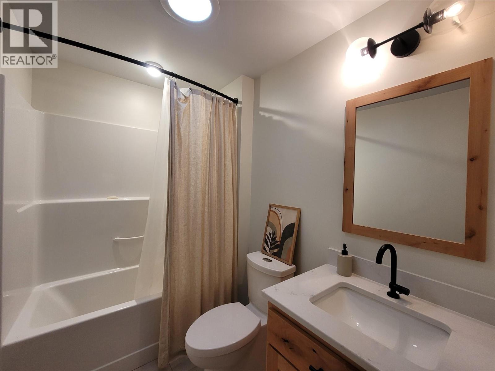 8170 Plotnikoff Road, Grand Forks, British Columbia  V0H 1H2 - Photo 48 - 10359257