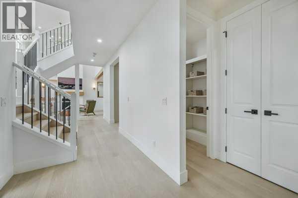 Property at 80 Treeline Common SW image 4