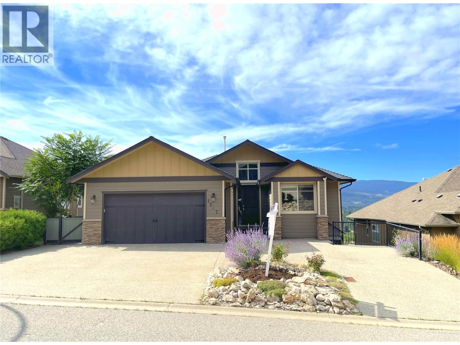 1347 Wilmot Avenue, Black Mountain, Kelowna  by McFadden Real Estate 1347 Wilmot Avenue, Black Mountain, Kelowna