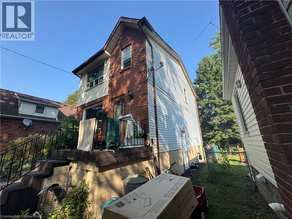 151 East 21st Street, Hamilton, Ontario  L8V 2T5 - Photo 3 - 40760998