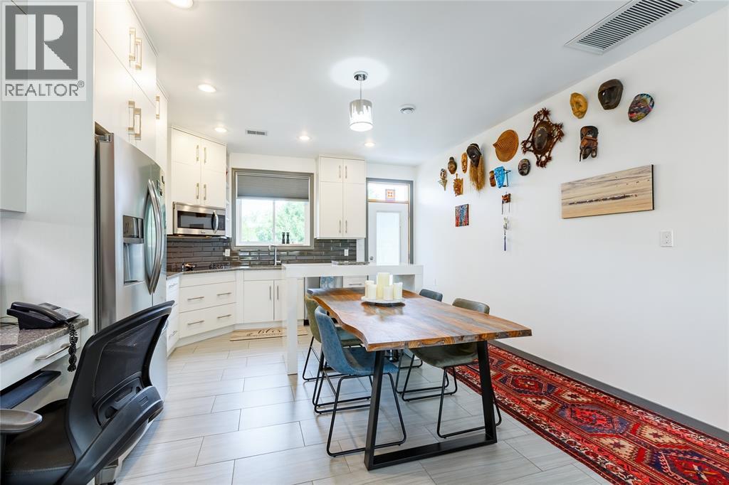 200 Brock Street North, Sarnia, Ontario  N7T 5Z3 - Photo 15 - 25020655