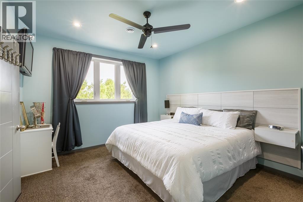 200 Brock Street North, Sarnia, Ontario  N7T 5Z3 - Photo 19 - 25020655