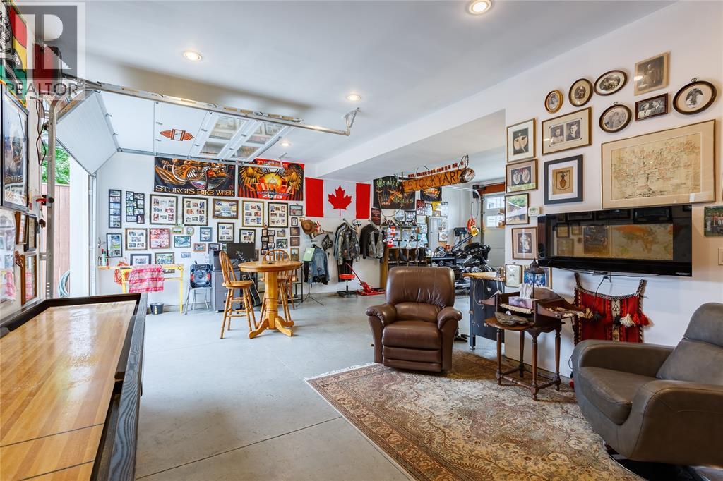 200 Brock Street North, Sarnia, Ontario  N7T 5Z3 - Photo 35 - 25020655