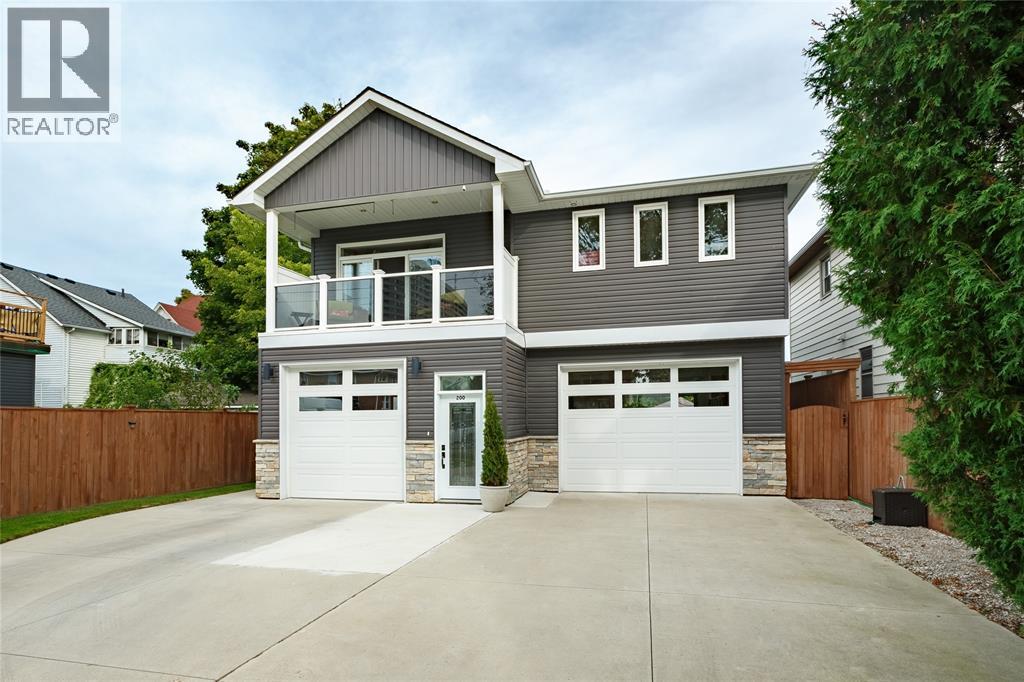 200 Brock Street North, Sarnia, Ontario  N7T 5Z3 - Photo 4 - 25020655