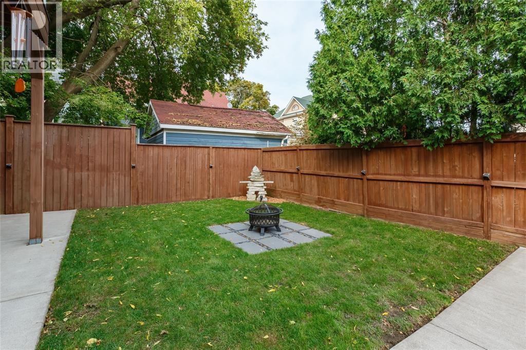 200 Brock Street North, Sarnia, Ontario  N7T 5Z3 - Photo 42 - 25020655