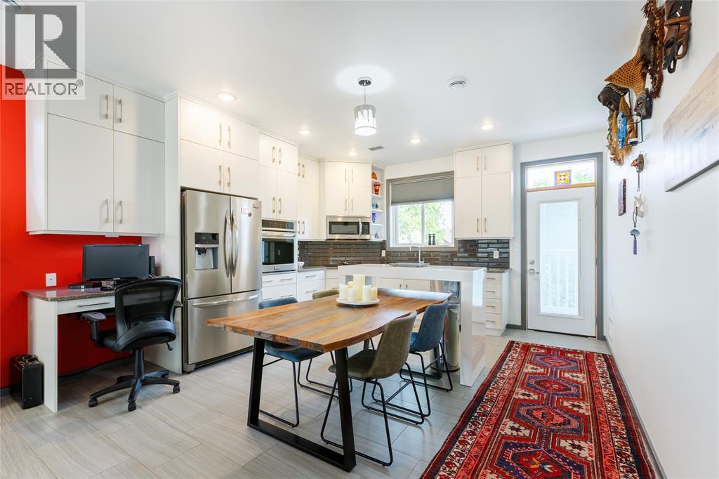 200 Brock Street North, Sarnia, Ontario  N7T 5Z3 - Photo 8 - 25020655