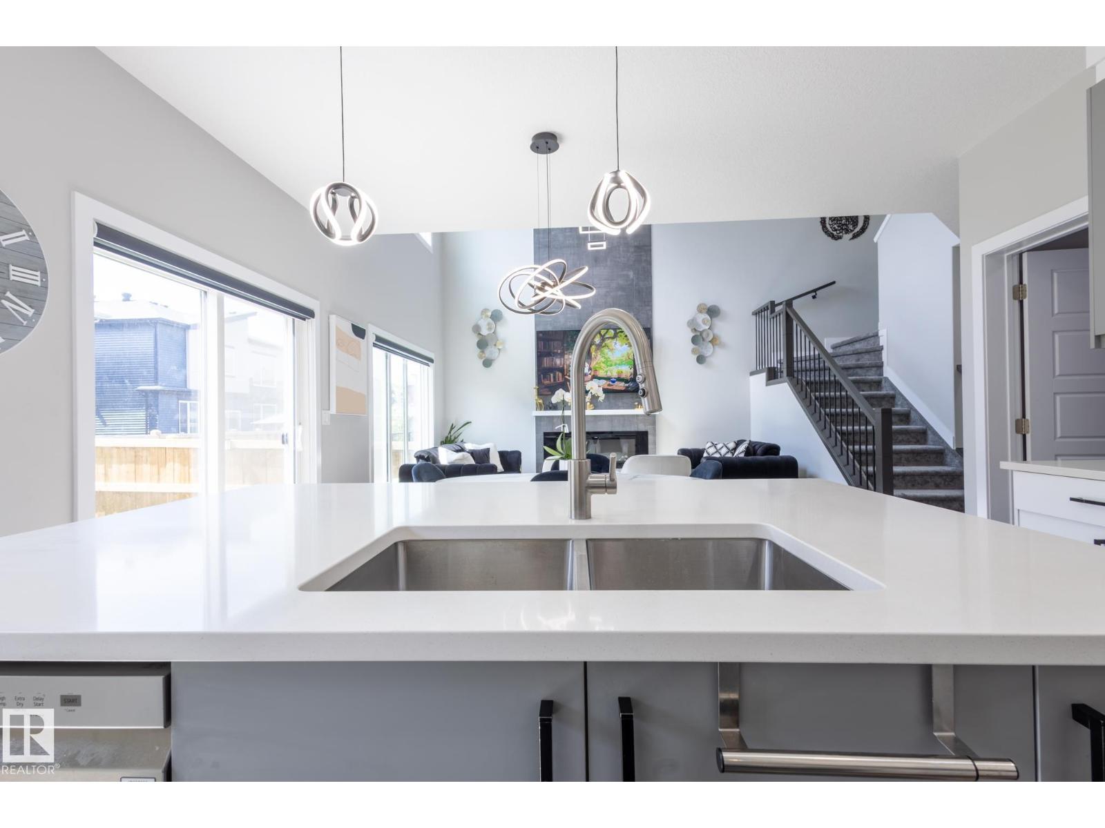 5745 Kootook Wy Sw, Edmonton, Alberta  T6W 4V9 - Photo 12 - E4453282