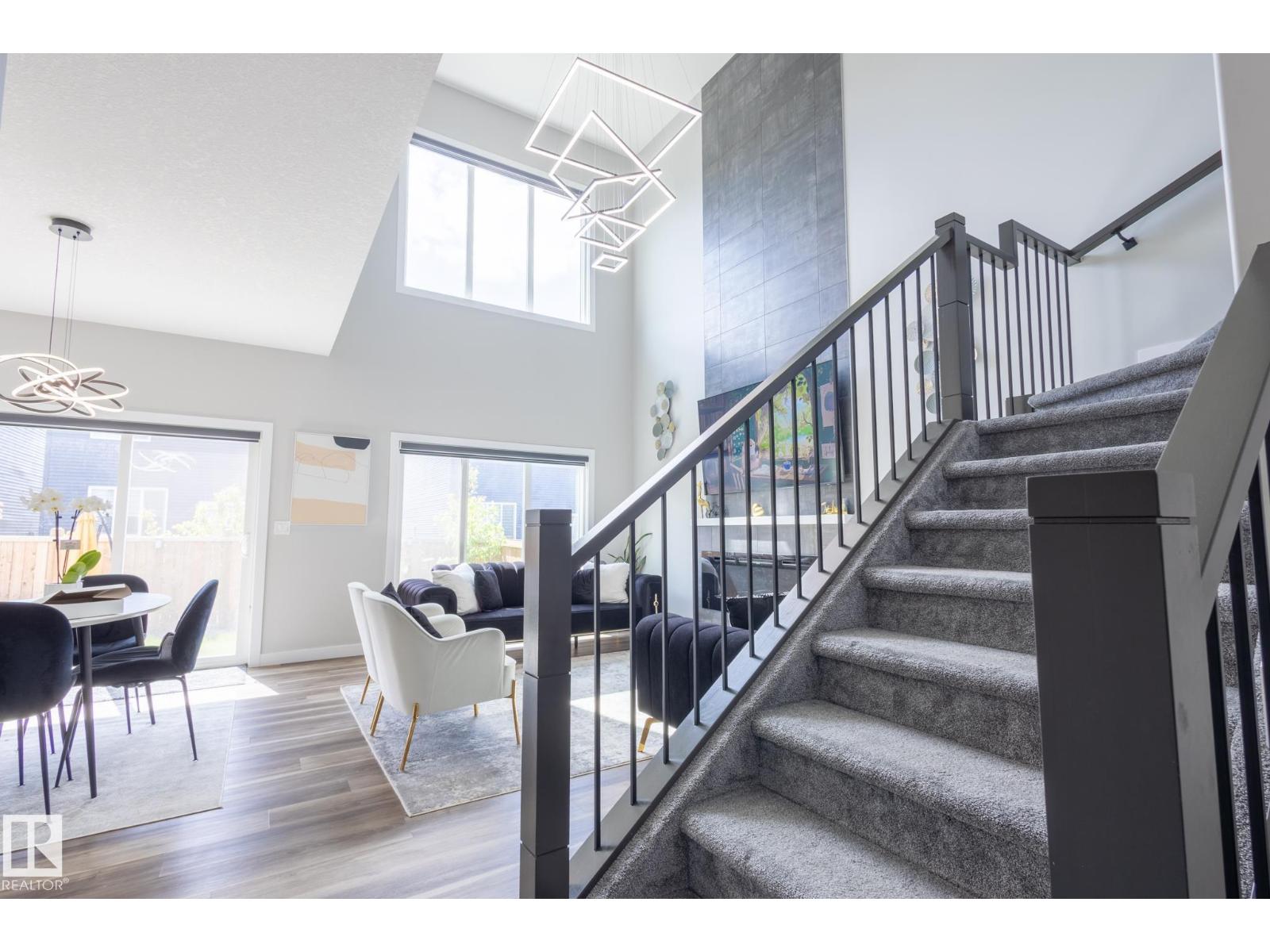 5745 Kootook Wy Sw, Edmonton, Alberta  T6W 4V9 - Photo 2 - E4453282