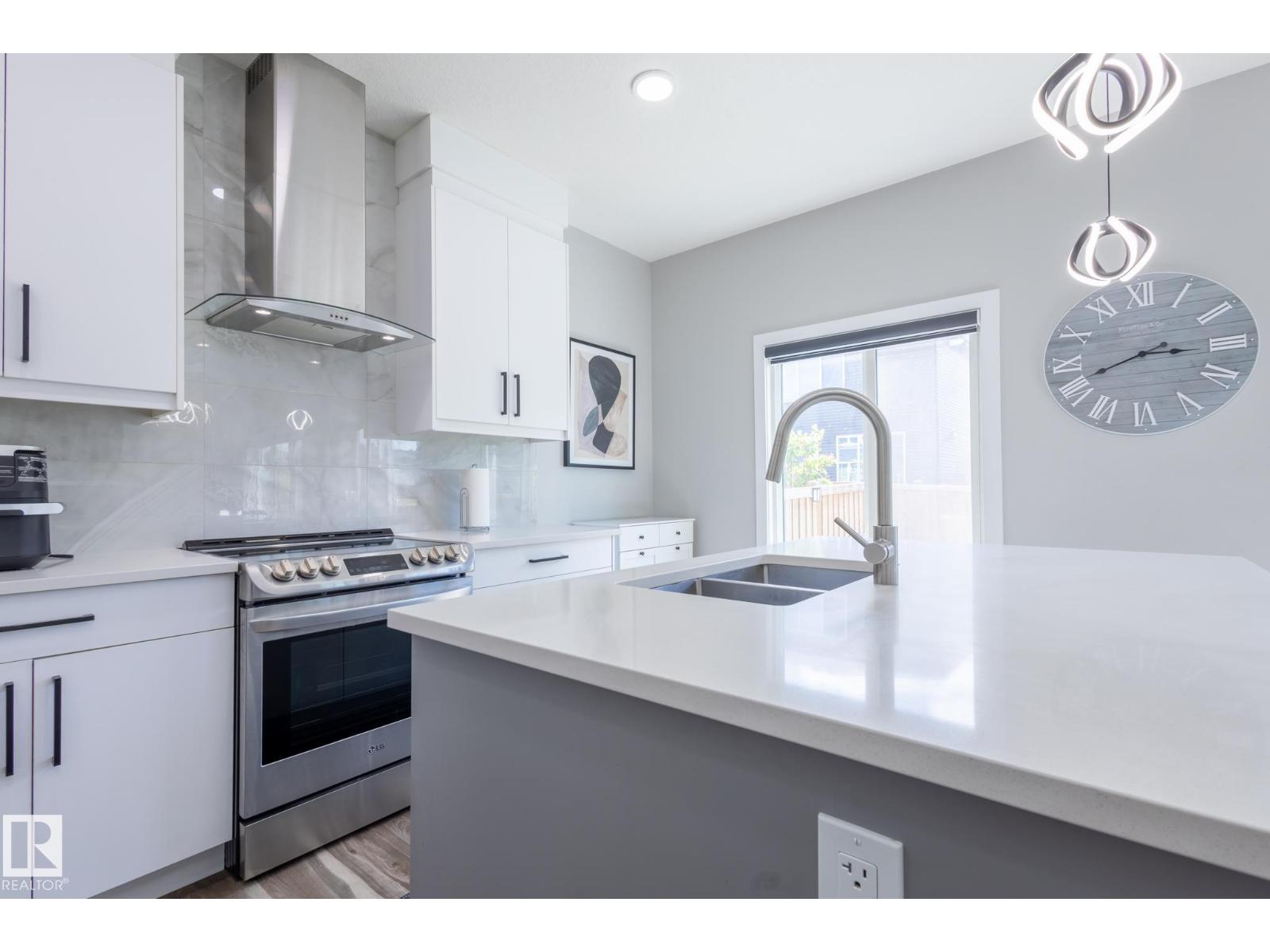 5745 Kootook Wy Sw, Edmonton, Alberta  T6W 4V9 - Photo 8 - E4453282