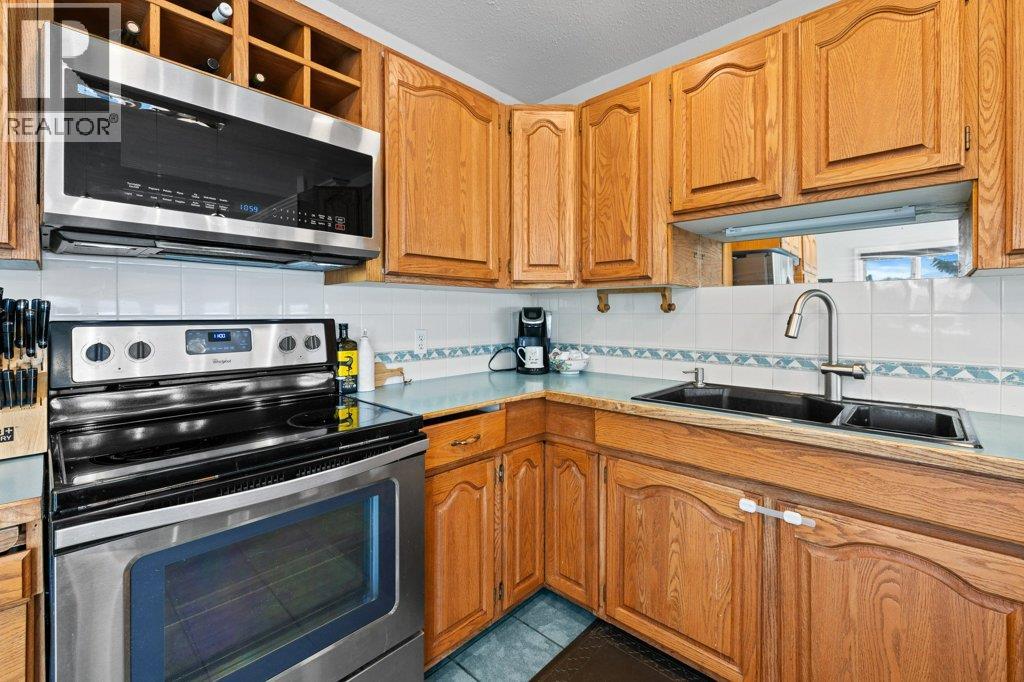 Property at 2387 Campbell Road image 5
