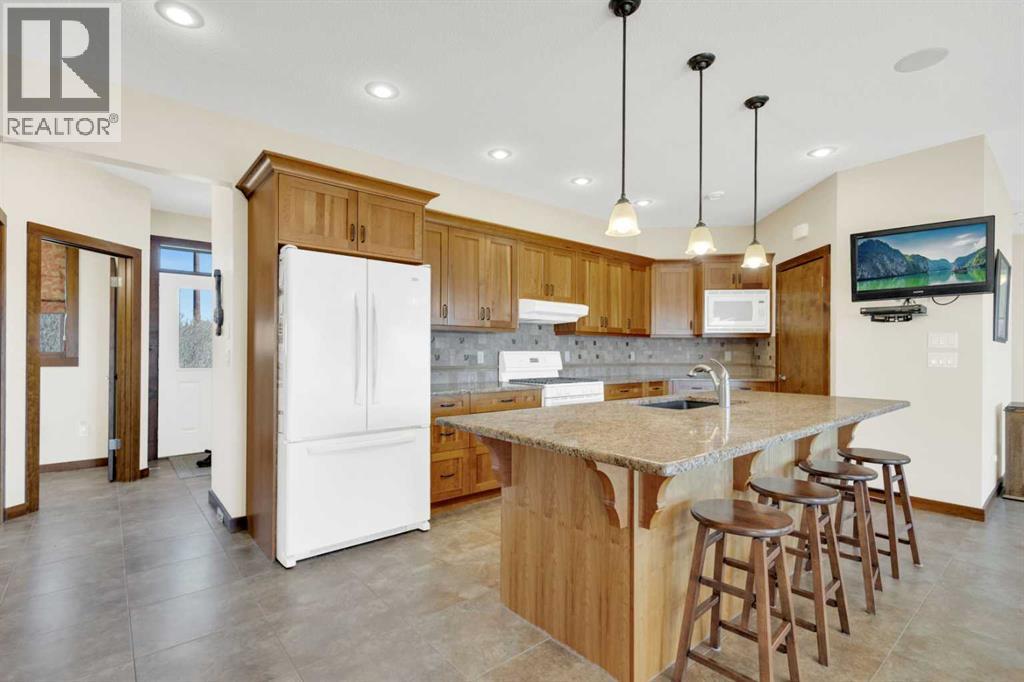 Property at 38514 Range Road 263 image 5