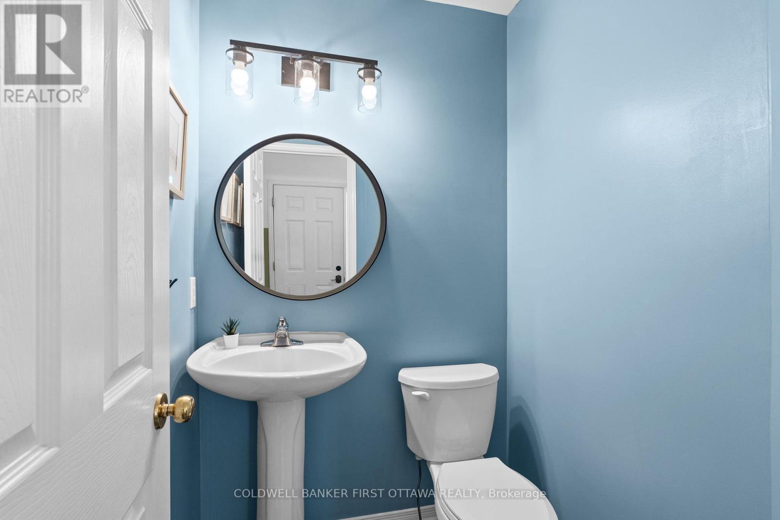 Property at 51 HELMSDALE DRIVE image 5