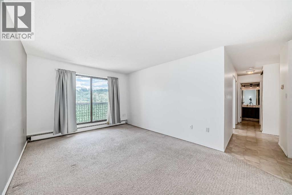 Property at 206, 2611 1 Avenue NW image 4